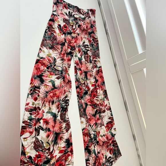 Fitness Hub Activewear Size L New with Tags - Picture 1 of 2